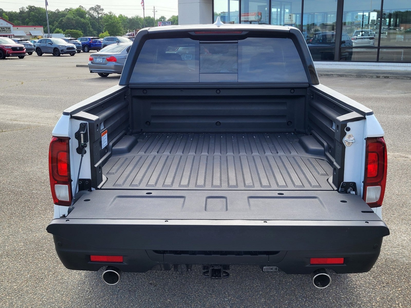 2025 Honda Ridgeline — interior view